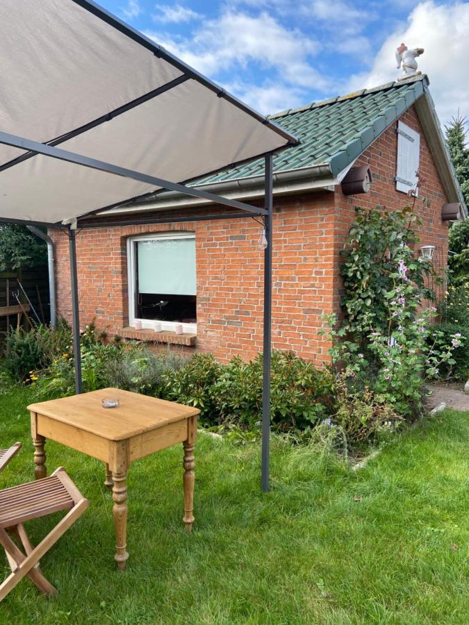 Gartenzimmer Zwischen Den Meeren Privatunterkunft Ladelund
